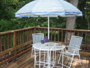 Barnhouse Deck